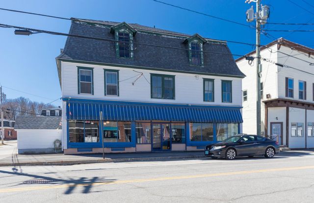2 Depot Street, Pittsfield, NH 03263