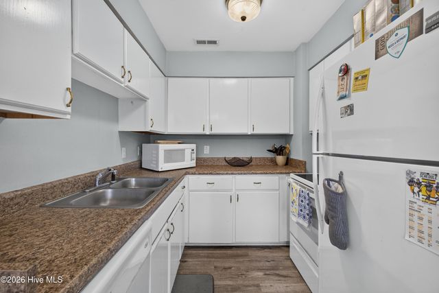 39 Roberts Road 3, Hampstead, NC 28443