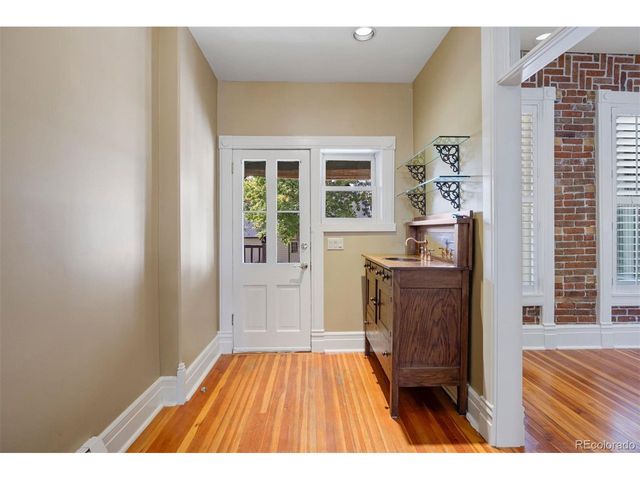 2939 Wyandot St, Denver, CO 80211