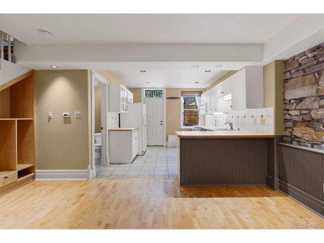2939 Wyandot St, Denver, CO 80211