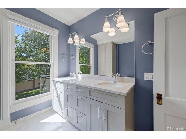 2939 Wyandot St, Denver, CO 80211