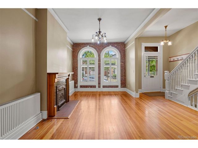2939 Wyandot St, Denver, CO 80211
