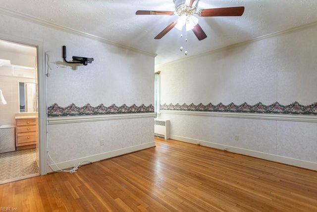 23 White Oak DR, Newport News, VA 23601