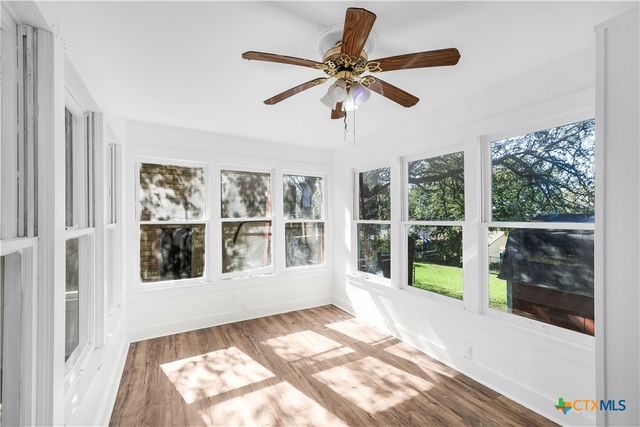 403 W Juan Linn Street, Victoria, TX 77901