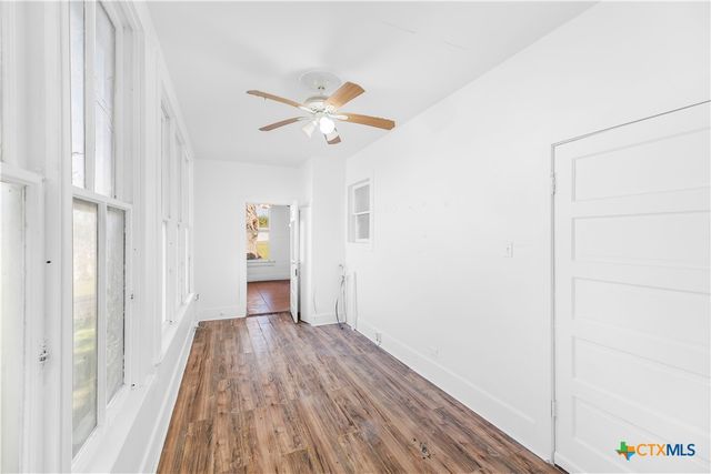 403 W Juan Linn Street, Victoria, TX 77901