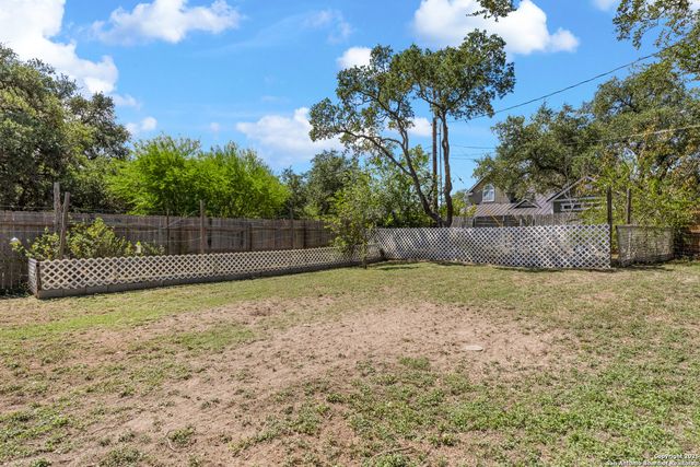 27240 Boerne Glen, Boerne, TX 78006