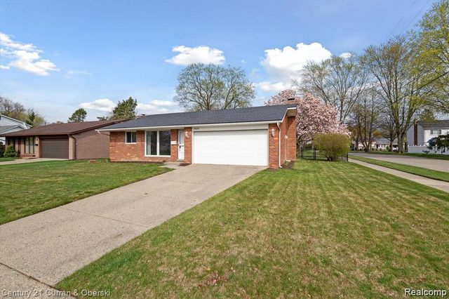14374 Ramblewood Street, Livonia, MI 48154