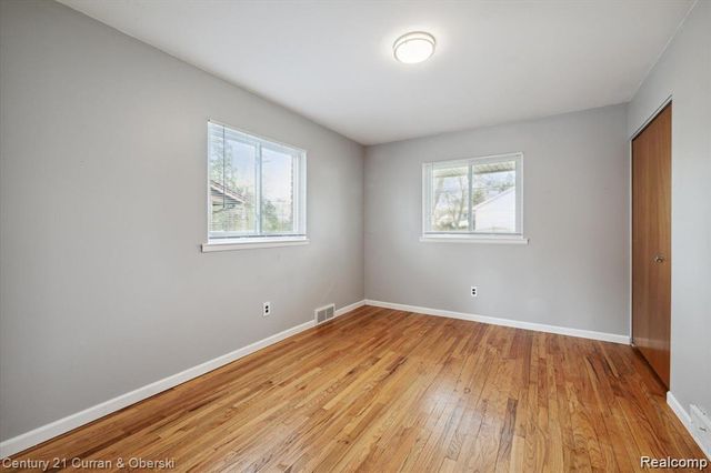 14374 Ramblewood Street, Livonia, MI 48154