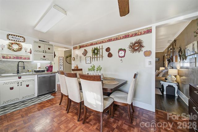 35 Boyden Street, Badin, NC 28009