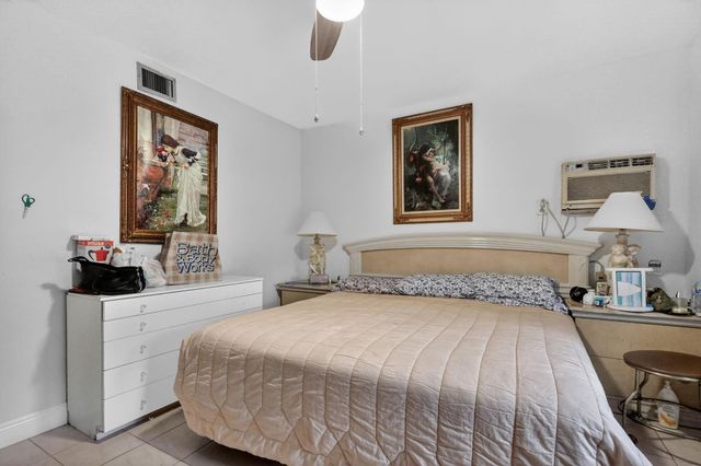 641 NE 140th Street, North Miami, FL 33161