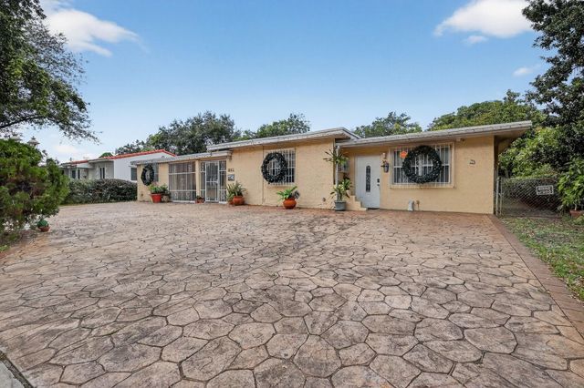 641 NE 140th Street, North Miami, FL 33161