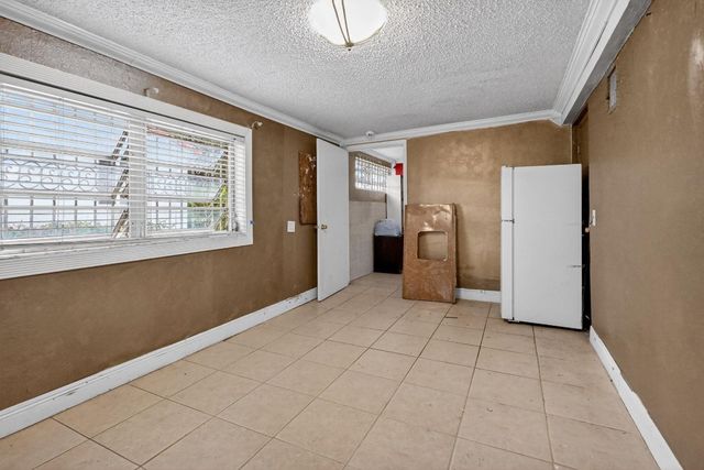 641 NE 140th Street, North Miami, FL 33161