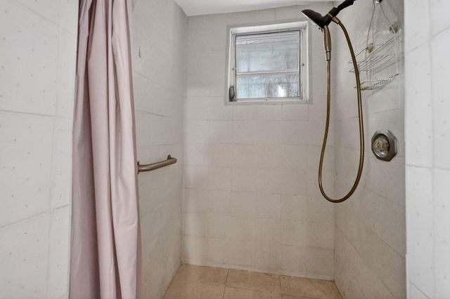 641 NE 140th Street, North Miami, FL 33161