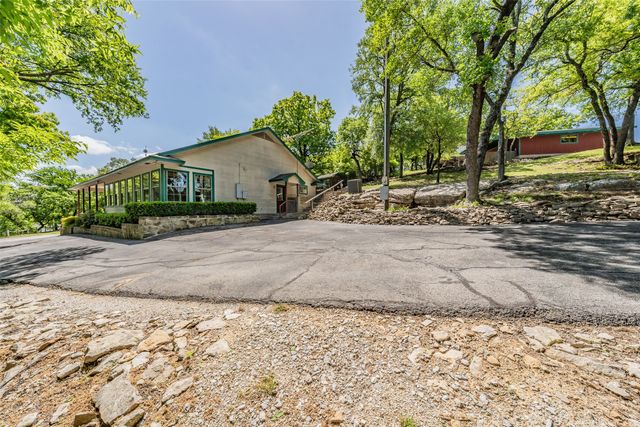 491 Cozy Cove Court, Chico, TX 76431