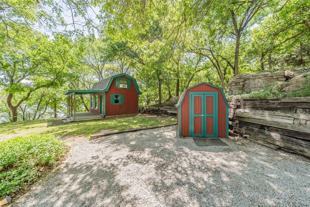 491 Cozy Cove Court, Chico, TX 76431