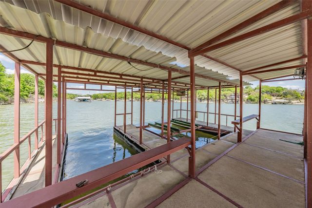 491 Cozy Cove Court, Chico, TX 76431