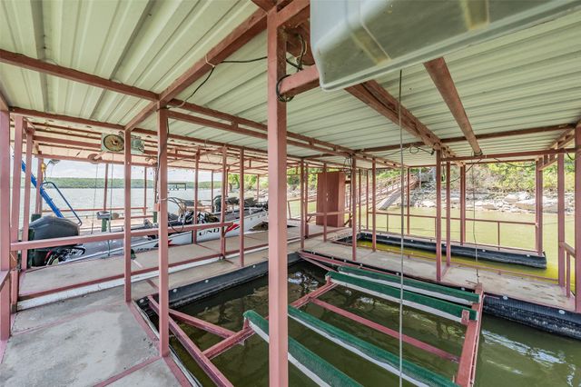 491 Cozy Cove Court, Chico, TX 76431