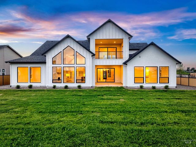 13731 N Spring Creek Way, Boise, ID 83714