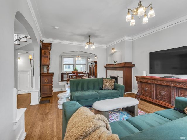 1227 W Berry Street, Fort Wayne, IN 46802