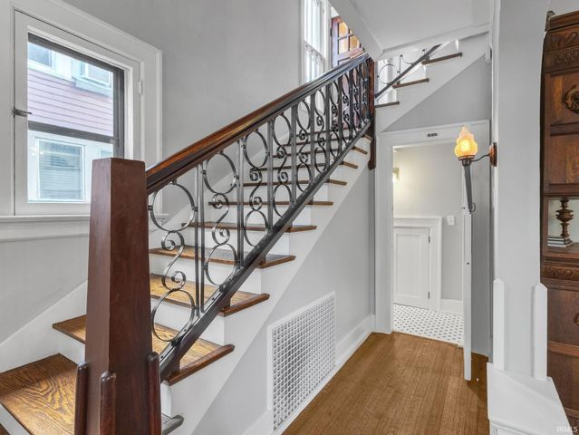 1227 W Berry Street, Fort Wayne, IN 46802