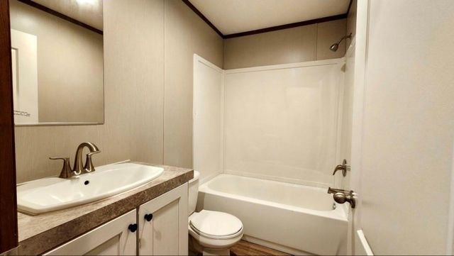 124 Lincoln Drive, Livingston, TX 77351