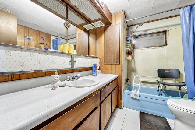 14384 WARRINGTON LAKE DRIVE, Gillett, WI 54124