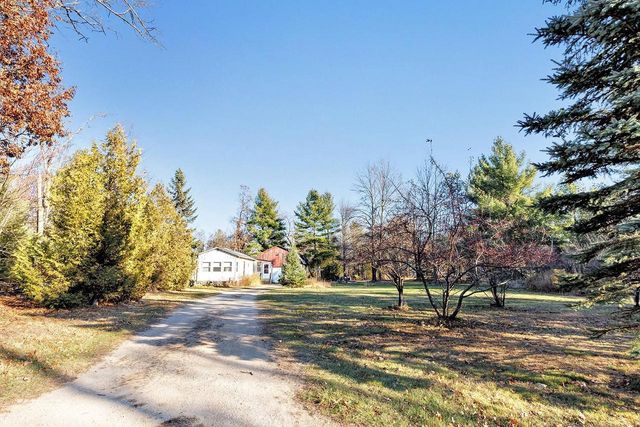 14384 WARRINGTON LAKE DRIVE, Gillett, WI 54124