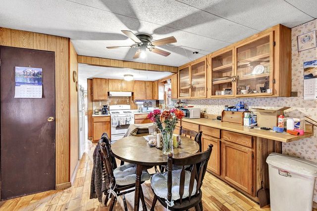 14384 WARRINGTON LAKE DRIVE, Gillett, WI 54124