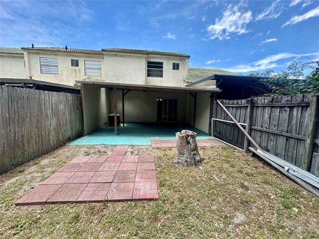 1205 S PARK AVENUE, Winter Garden, FL 34787