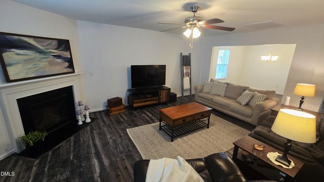 109 Solstice Drive, Haw River, NC 27258