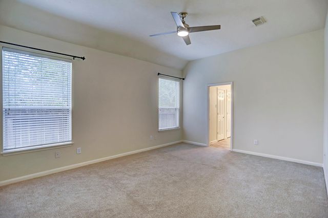 3 S Acacia Park Circle, The Woodlands, TX 77382