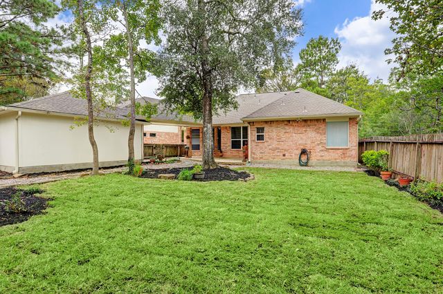 3 S Acacia Park Circle, The Woodlands, TX 77382