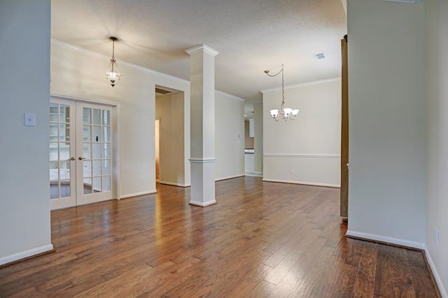 3 S Acacia Park Circle, The Woodlands, TX 77382