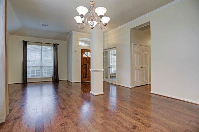 3 S Acacia Park Circle, The Woodlands, TX 77382