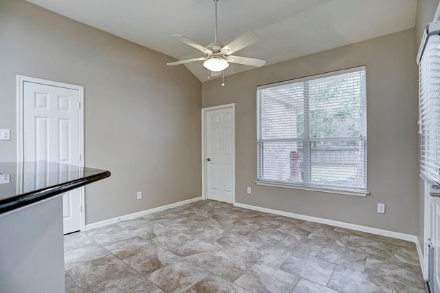 3 S Acacia Park Circle, The Woodlands, TX 77382