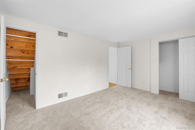 17 Fairview Street A, Huntington, NY 11743