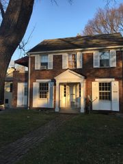 2102 20th Ave S # A, Nashville, TN 37212