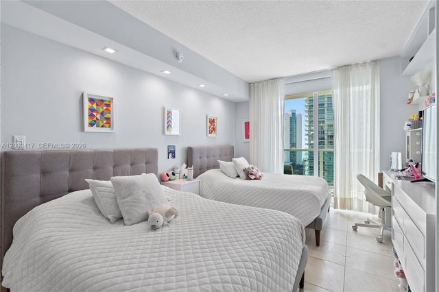 250 Sunny Isles Blvd 3-1606, Sunny Isles Beach, FL 33160