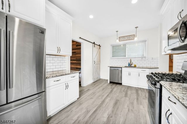 73 Ilford Ave, North Arlington Boro, NJ 07031