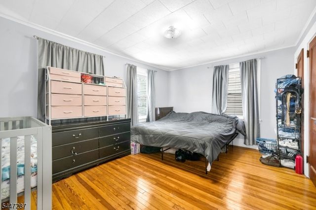 73 Ilford Ave, North Arlington Boro, NJ 07031