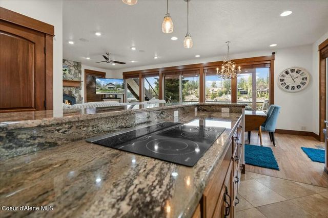 6657 W HARBOR DR, Coeur D'alene, ID 83814