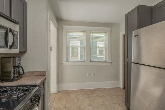 222 Fisk Street, Saint Paul, MN 55104