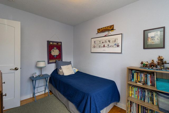 222 Fisk Street, Saint Paul, MN 55104