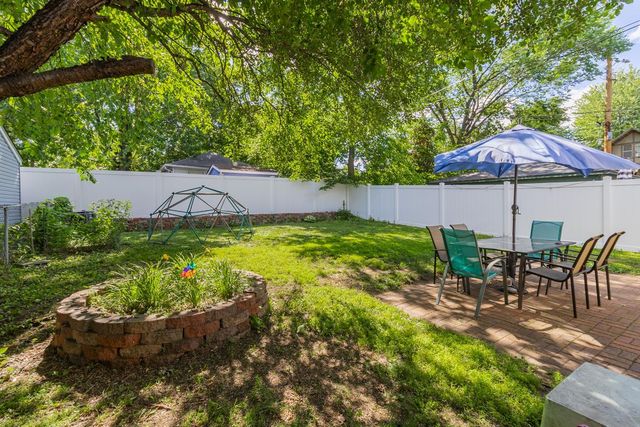 222 Fisk Street, Saint Paul, MN 55104