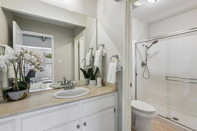 5 Tollridge Court, San Mateo, CA 94402
