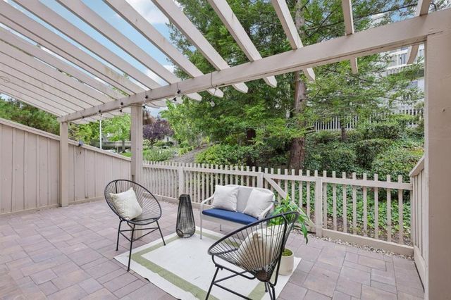 5 Tollridge Court, San Mateo, CA 94402