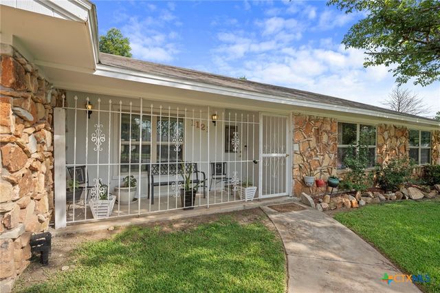 1121 Nola Ruth Boulevard, Harker Heights, TX 76548