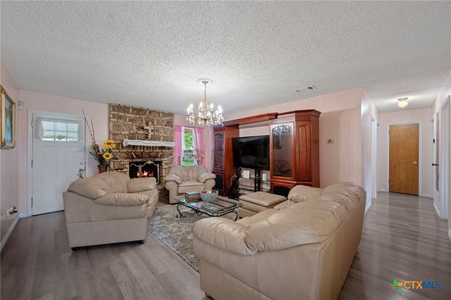 1121 Nola Ruth Boulevard, Harker Heights, TX 76548