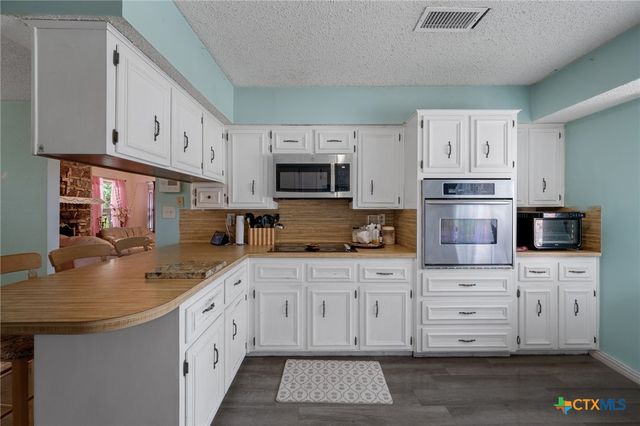 1121 Nola Ruth Boulevard, Harker Heights, TX 76548