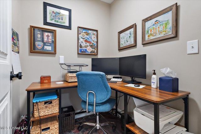 902 Timberton Drive, Pearl, MS 39208